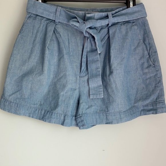 ✨POLO Ralph Lauren Chambray High Waist Shorts✨ - Picture 1 of 4